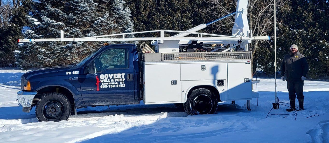 Govert Well and Pump logo