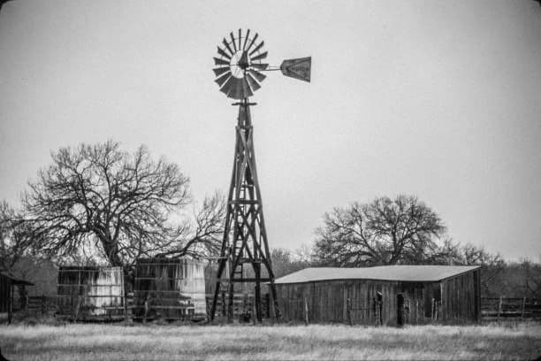 Western Water Wells LLC logo