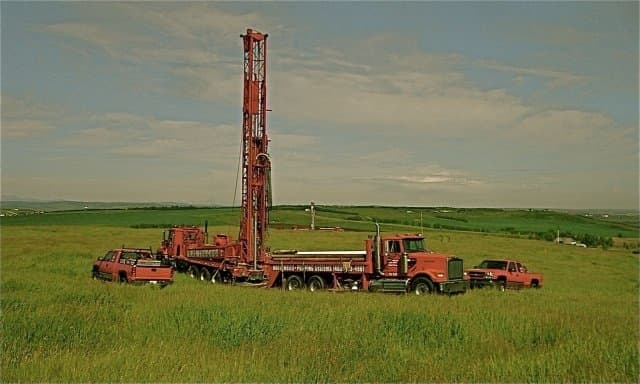Aaron Drilling - gallery