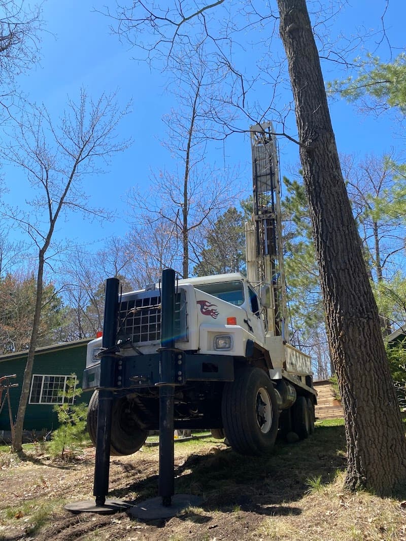 Wayne Holly Well Drilling LLC - gallery