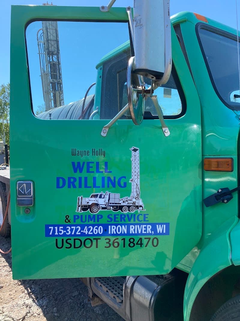 Wayne Holly Well Drilling LLC - gallery