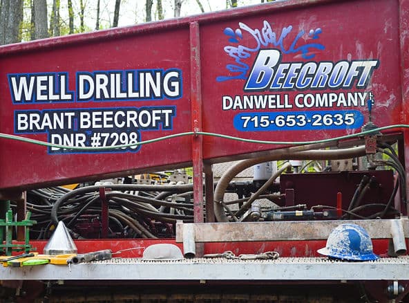 Dave Beecroft Pump & Well - gallery