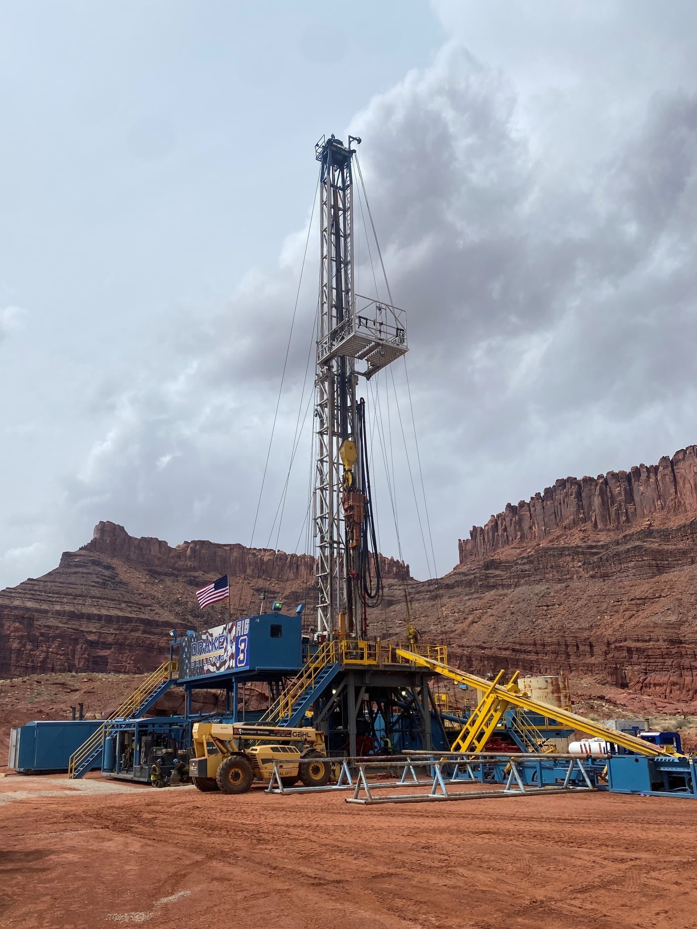 J A Drake Well Servicing Co - gallery